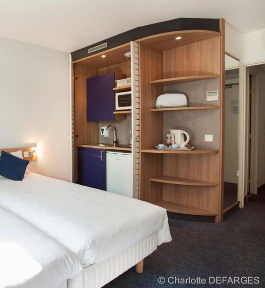 Canal Suites Pantin Extérieur photo
